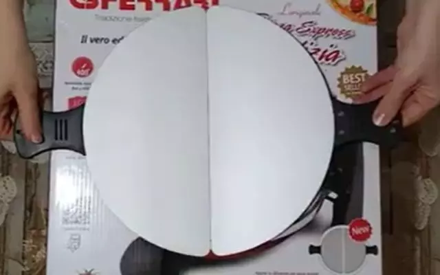 Pelles à pizza en demi lune du G3 Ferrari Delizia